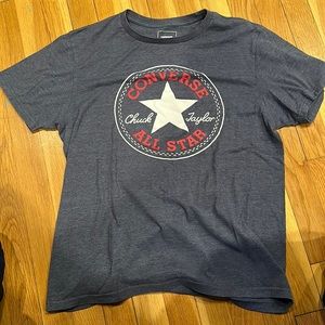 Converse tshirt